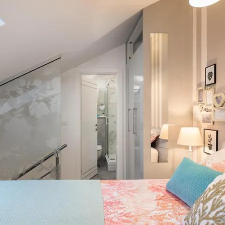 Apartman Sara - Luxurious Sea View With Garage *