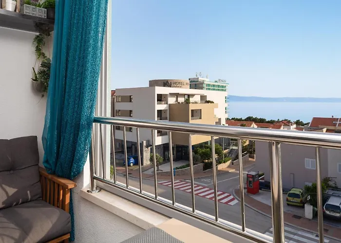 Апартаменты Sara - Luxurious Sea View With Garage Макарска