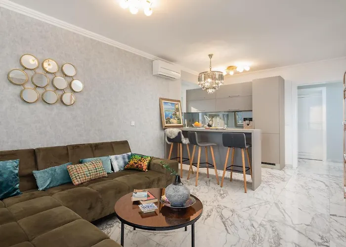 Sara - Luxurious Sea View With Garage Апартаменты