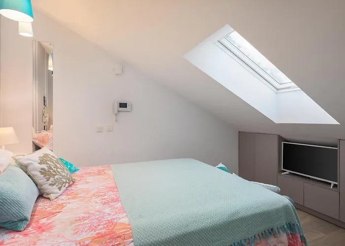 Sara - Luxurious Sea View With Garage Апартаменты Макарска